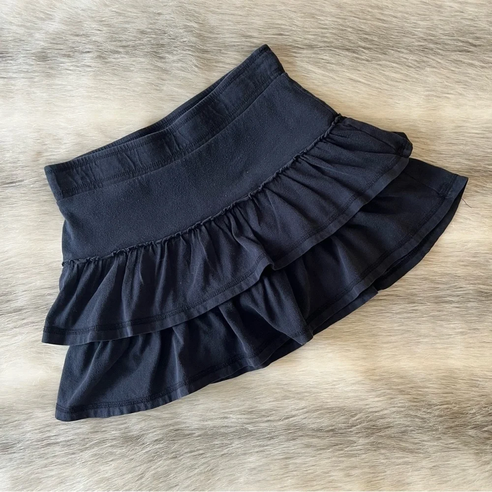 OLD NAVY Skater Scooter Skort L Black Ruffled